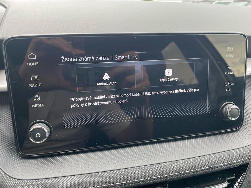Škoda Fabia 1.0 TSi DSG 7st. TOP SELECTION - fotka 19 z 27