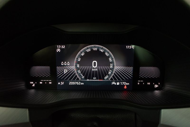Škoda Kodiaq 2.0 TDI 110kW*DSG*KAMERA*DPH* - fotka 17 z 37