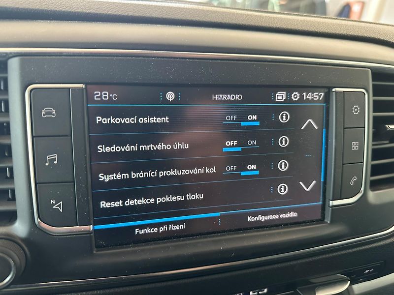 Peugeot Traveller 2.0BlueHDi,Allure,180HP,aut.   - fotka 14 z 22