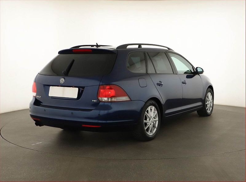 Volkswagen Golf (2010) 1.4 TSI, Tempomat - fotka 5 z 12