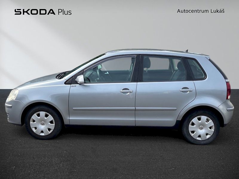 Volkswagen Polo (2008) A04 COMFO 44 2V M5F - fotka 3 z 27