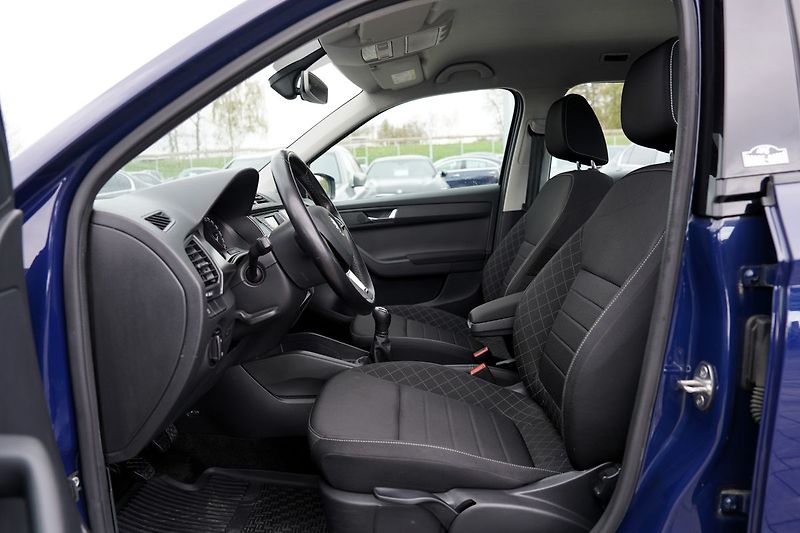 Škoda Fabia 1.4 TDI 77kW Style/ČR/klima - fotka 20 z 37