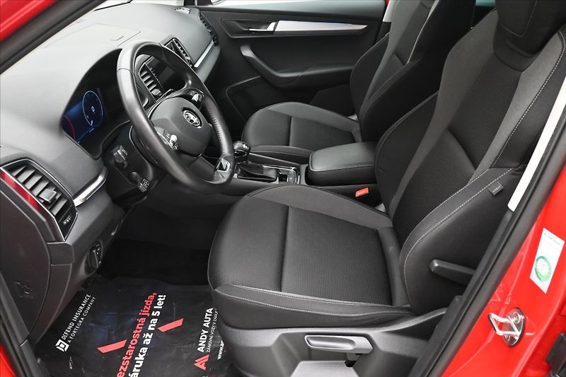 Škoda Karoq 2,0 TDI 110 kW DSG 4X4 TOUR Zá - fotka 13 z 33