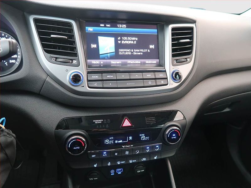 Hyundai Tucson (2016) 1.7 CRDi, ČR,1.maj, Serv.kniha - fotka 12 z 20