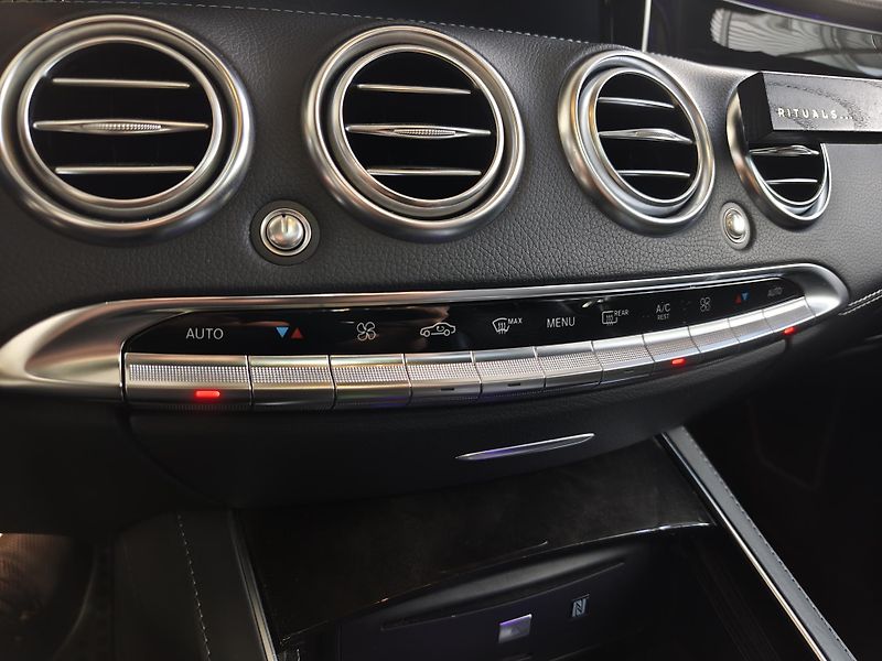 Mercedes-Benz Třídy S (2016) S 500 335kW 4MATIC ČR - fotka 21 z 25