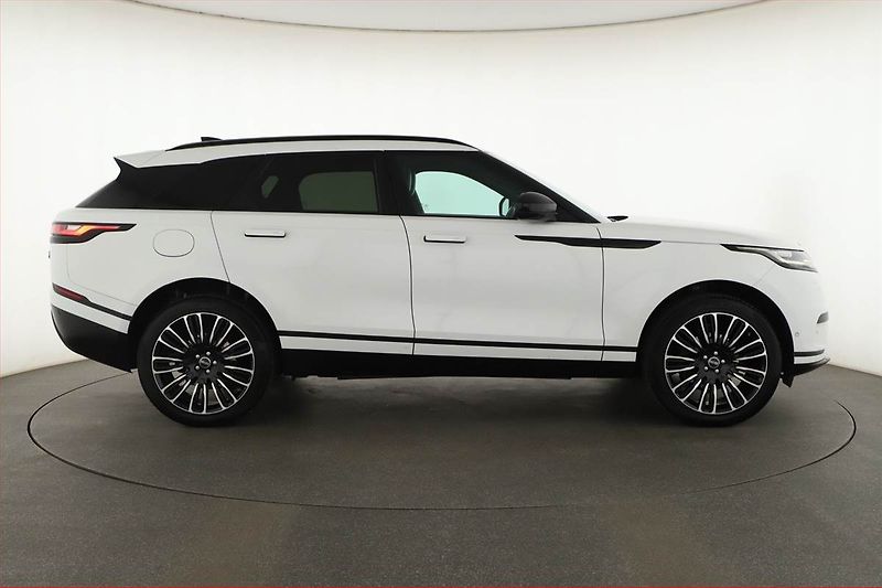 Land Rover Range Rover Velar (2018) D240 - fotka 6 z 20