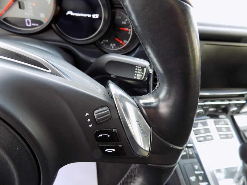 Porsche Panamera (2013) 4S/Facelift/4x4/NAVI/ - fotka 31 z 43