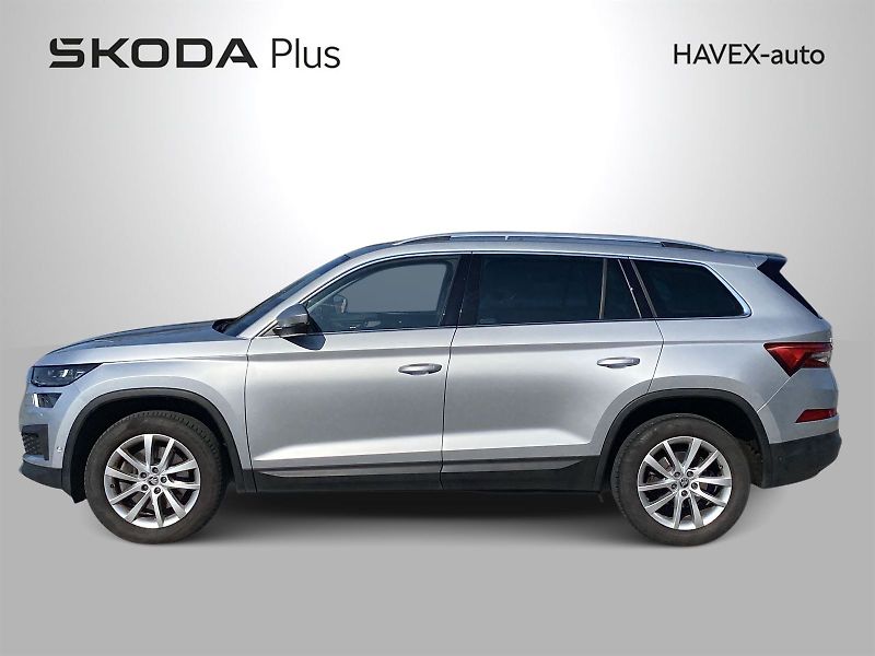 Škoda Kodiaq (2022) 2.0 TSI 4x4 DSG Style + - fotka 3 z 39