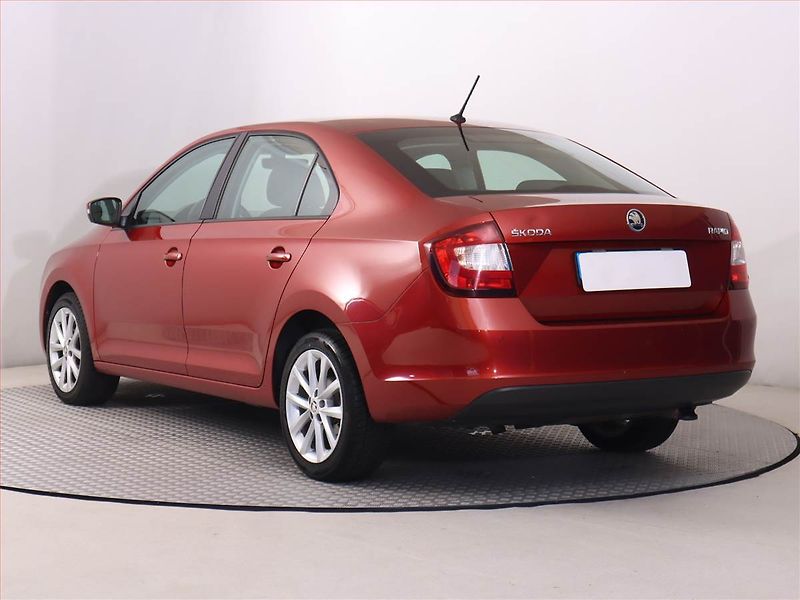 Škoda Rapid (2019) 1.0 TSI, Navi, Tempomat - fotka 4 z 19