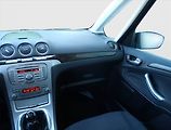 Ford Galaxy (2008) Titanium 2.0 TDCi, 7 míst - náhled 8