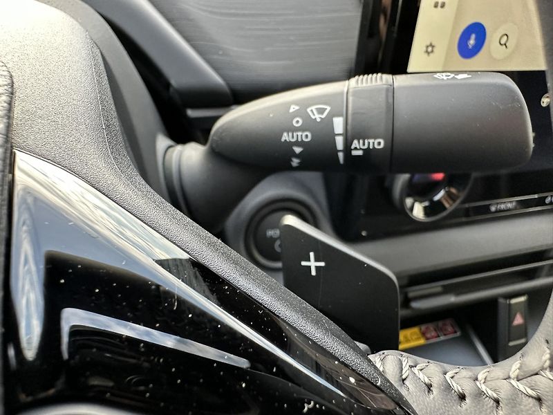Toyota C-HR (2026) C-HR+ BEV167 - STYLE  - fotka 13 z 28