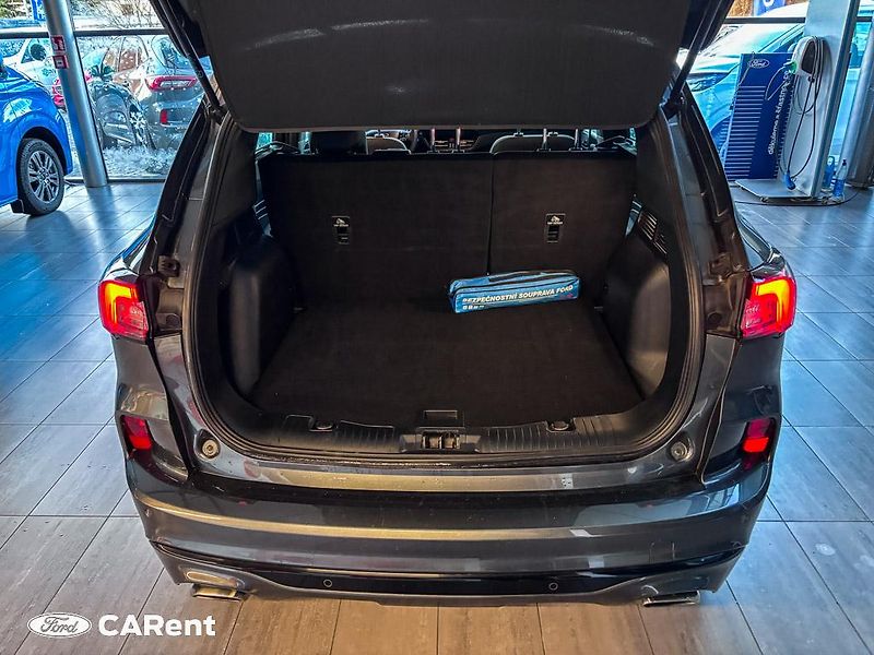 Ford Kuga ST-line 1.5 Ecoblue  - fotka 9 z 16