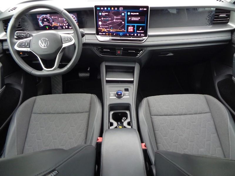 Volkswagen Tayron 2.0TDI DSG 4MOTION LIFE 7 MÍST - fotka 12 z 30
