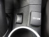 Toyota Verso 1,6 D4D 82kW Nové v ČR! 2xkola - náhled 28