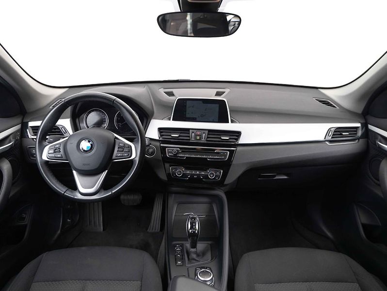 BMW Řada 2 X1 25i xDrive - fotka 13 z 22