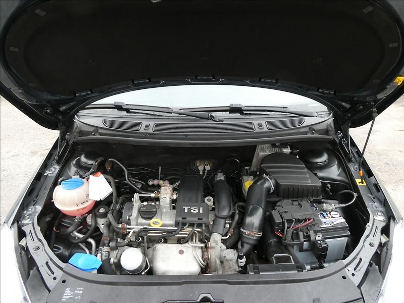 Škoda Roomster 1,2 TSi autom.klima,po servise - fotka 31 z 37