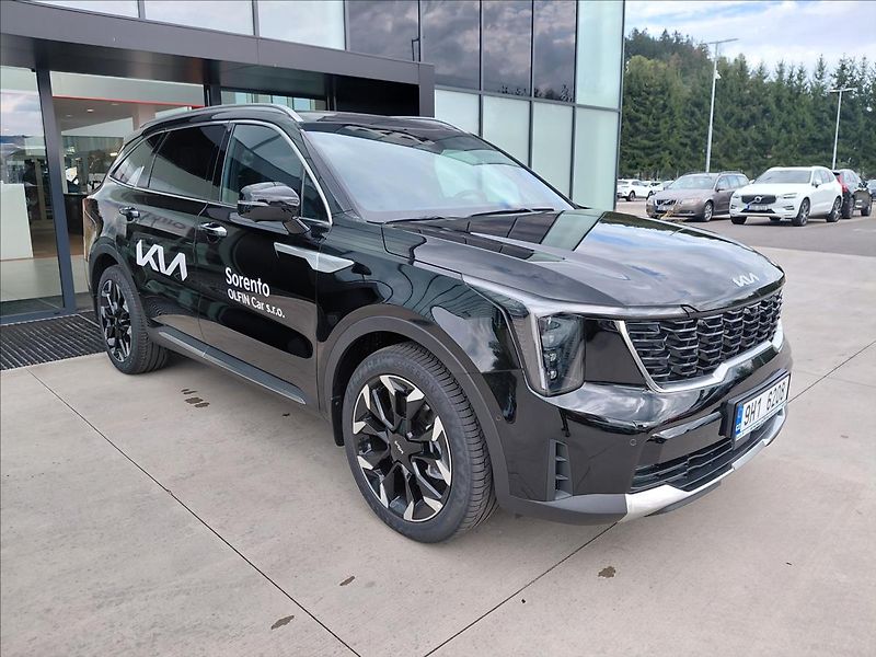 Kia Sorento (2026) 2,2   CRDI 7P 4x4 8DCT TOP - fotka 3 z 23