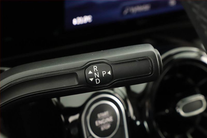 Mercedes-Benz Třídy B (2023) B 200 d - fotka 10 z 20
