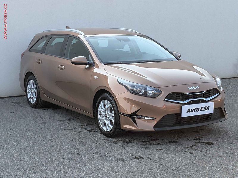 Kia Ceed (2022) 1.5T-GDi, 1.maj,ČR, AC - fotografie inzerátu