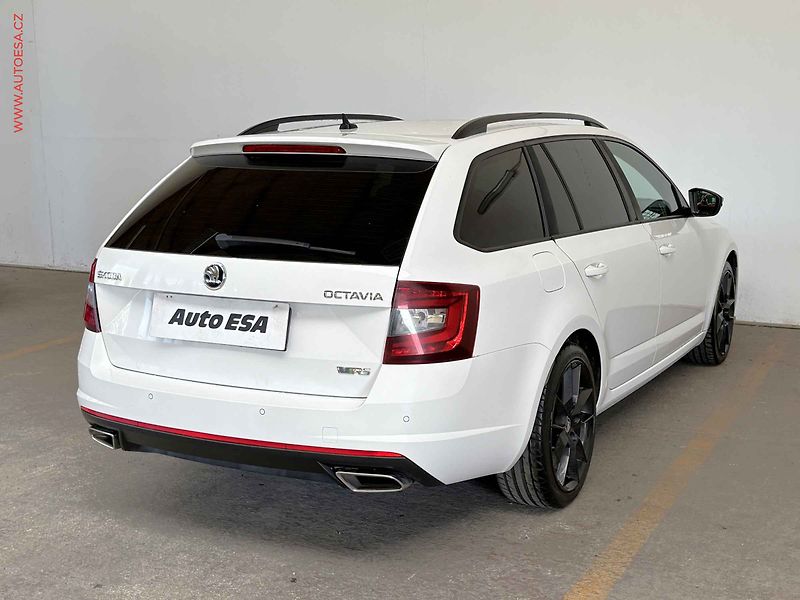 Škoda Octavia (2018) 2.0 TDI, ČR, DSG, STK5/28 - fotka 4 z 16