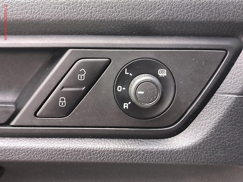Volkswagen Caddy (2017) 2.0TDi Sortimo, Nez.topení - fotka 19 z 22