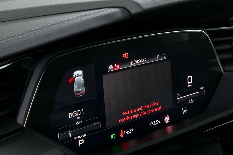 Audi e-tron 55 300kW Matrix NightV ZÁRUKA - fotka 34 z 38