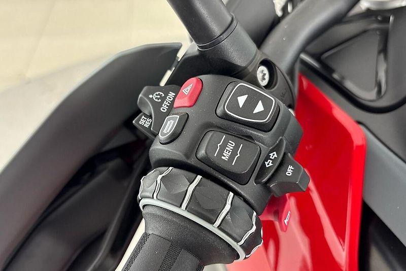 BMW R 1300 GS - fotka 10 z 13