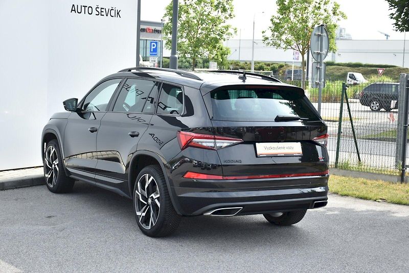 Škoda Kodiaq (2023) RS 2.0 TSI 180 kW 4x4 DSG - fotka 7 z 33