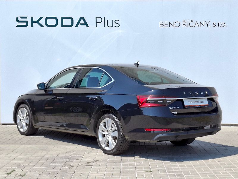 Škoda Superb (2022) Style Plus Top 2,0TDi 110kW - fotka 11 z 35