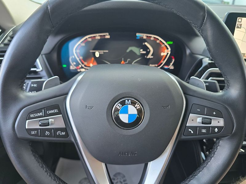BMW X4 Xdrive 20d At KŮŽE KAMERA NAVI - fotka 16 z 47
