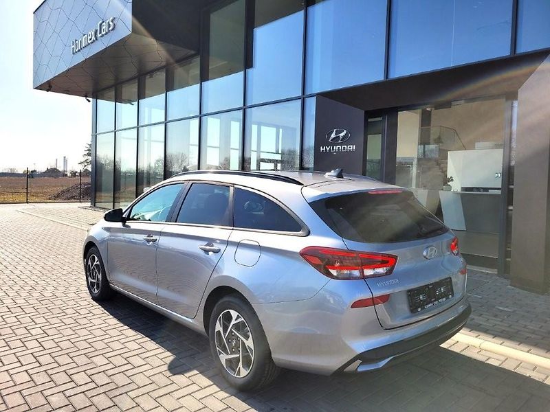 Hyundai i30 (2026) WG 1.0 T-GDI 85kW MT SMART  - fotka 4 z 27