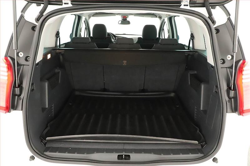 Peugeot 5008 (2016) 2.0 BlueHDi, Serv.kniha - fotka 10 z 14