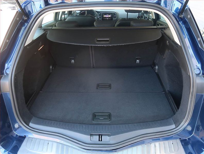Renault Mégane (2021) 1.3 TCe, Automat, Serv.kniha - fotka 14 z 22