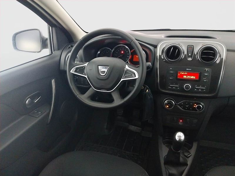 Dacia Logan (2020) 1.0 SCe, Serv.kniha - fotka 7 z 14