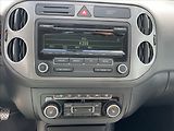 Volkswagen Golf Plus 1,6 TDi 77kw LIFE Klima Tempom - náhled 16