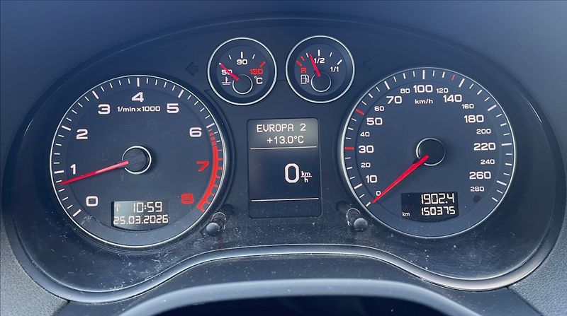 Audi A3 1,4 TFSi,serv.kn. - fotka 14 z 19