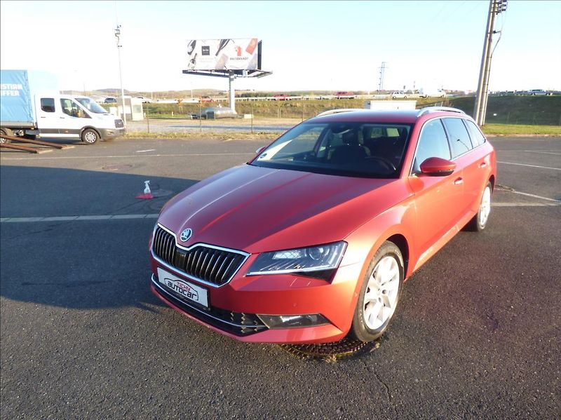 Škoda Superb 2,0 TDI DSG,Bi-Xenon,model 201 - fotka 42 z 45