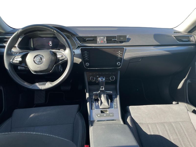 Škoda Superb 2.0 TDi DSG 7st. STYLE - fotka 5 z 26