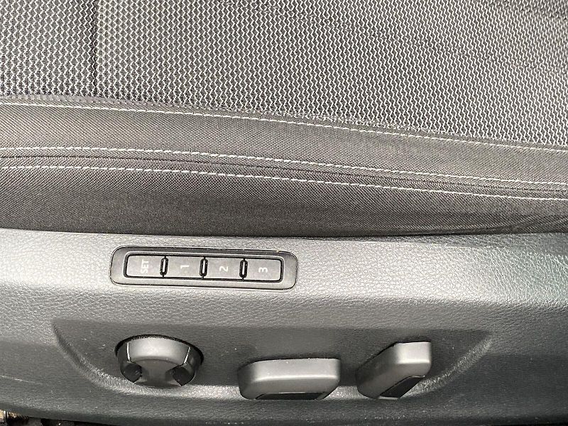 Škoda Superb (2021) 2.0 TDI DSG Style - fotka 33 z 39