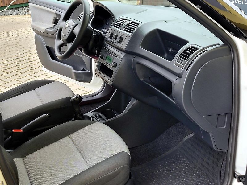 Škoda Fabia 1,2 SERV.KNIHA,KLIMA           - fotka 26 z 41