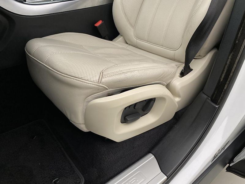 Land Rover Range Rover Sport 3.0 SDV6 HSE AWD AUT - fotka 22 z 46