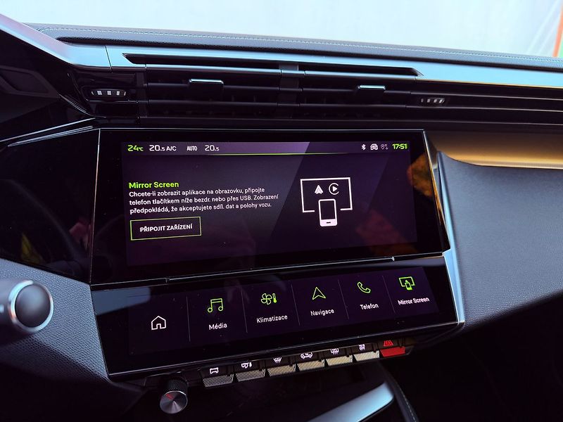 Peugeot 408 1.2 PureTech Aut. GT-Line, ČR - fotka 26 z 36