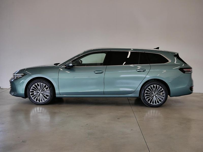 Volkswagen Passat - fotka 3 z 25
