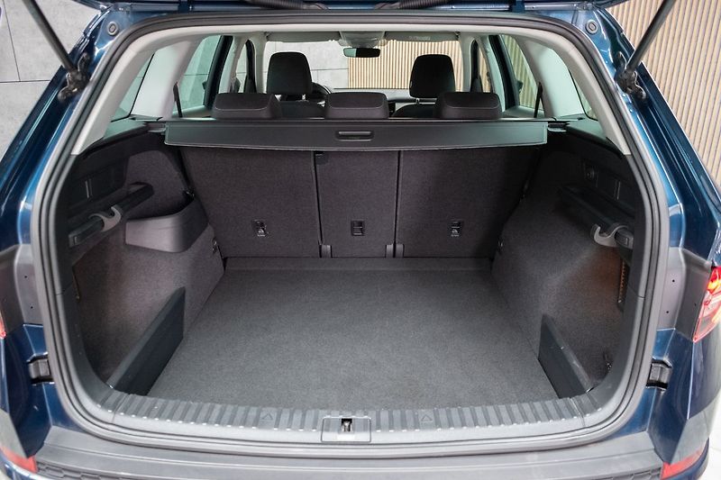 Škoda Kodiaq 2.0 TDI DSG*KAMERA*ACC*DPH - fotka 33 z 36