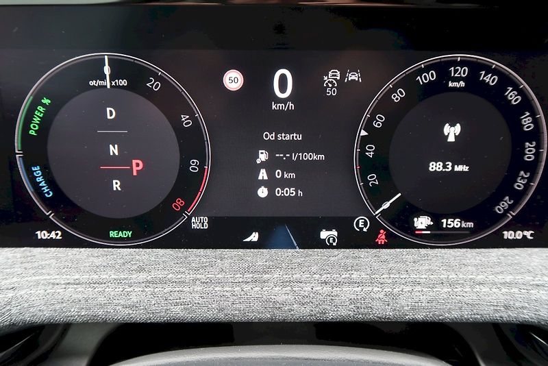 Škoda Superb (2024) Combi Selection 1,5 TSi / 150 - fotka 19 z 33