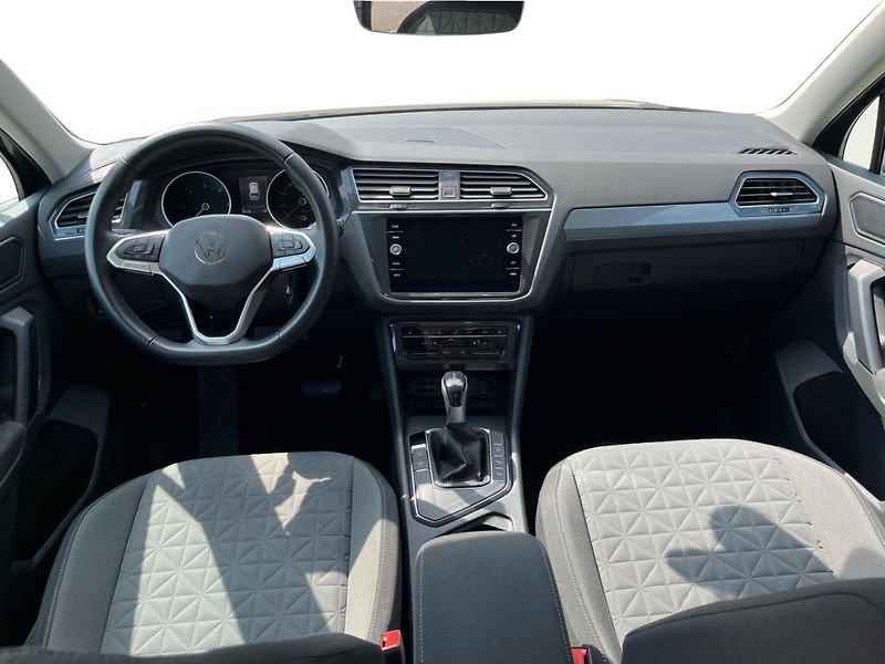 Volkswagen Tiguan Life 2.0 TDI 110 kW DSG - fotka 5 z 29