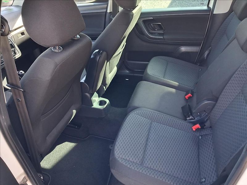 Škoda Roomster 1,2 - fotka 9 z 14