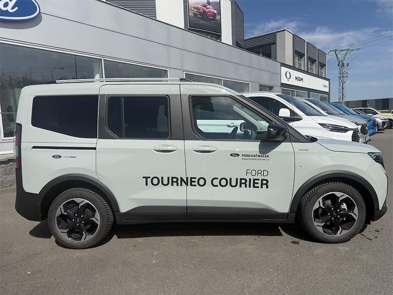 Ford Tourneo Courier Active, Tourneo, 1.0 EcoBoost - fotka 2 z 20
