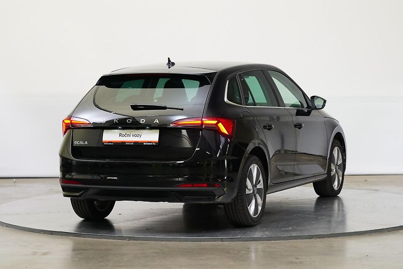 Škoda Scala - fotka 2 z 26