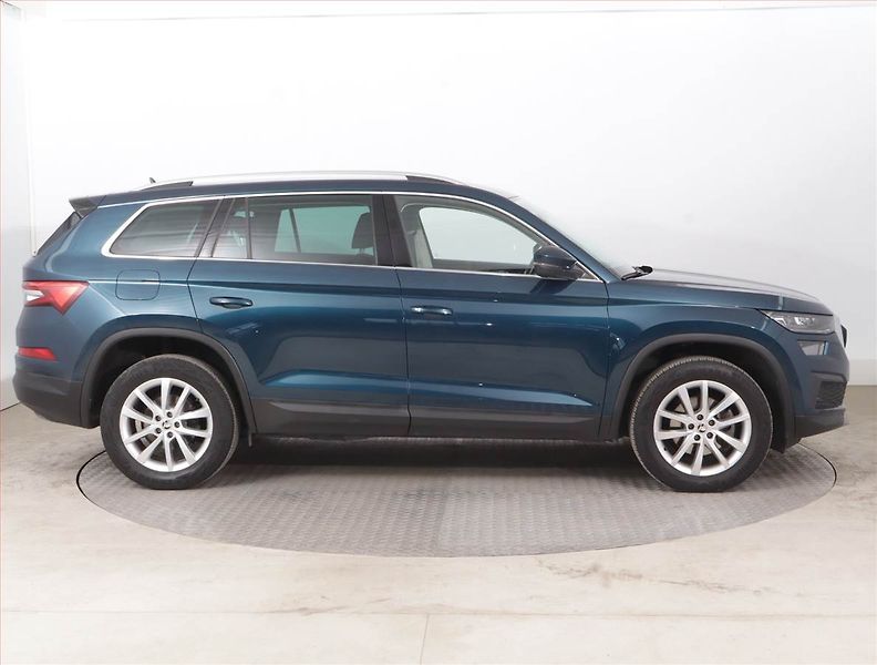 Škoda Kodiaq (2023) Style 2.0 TDI - fotka 6 z 17